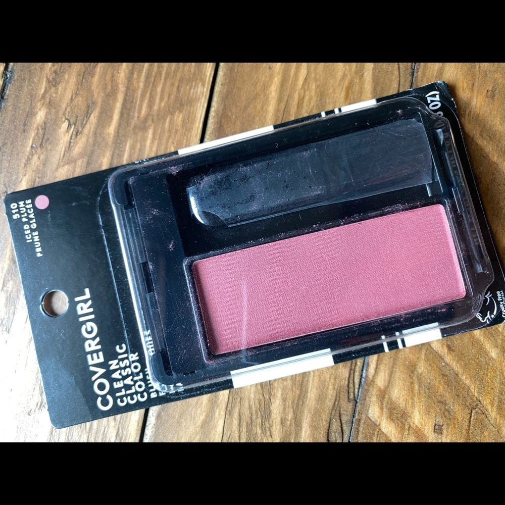 Cover girl blush - iced plum